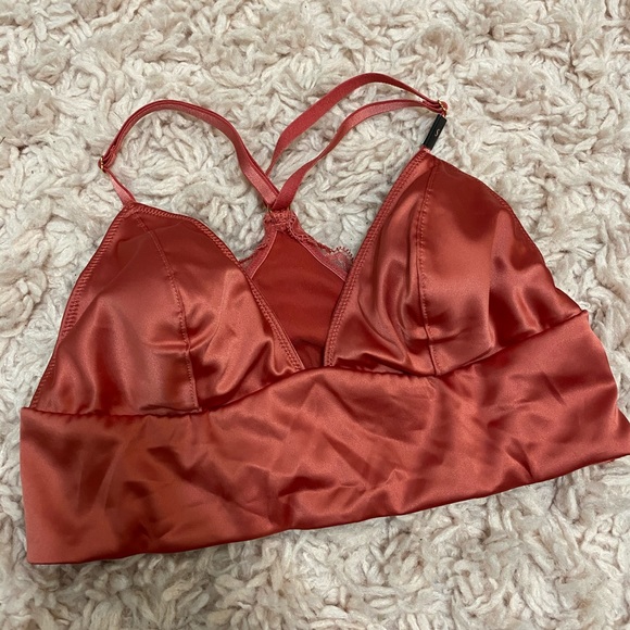 Victoria's Secret Other - Victoria’s Secret Satin Longline Bra!